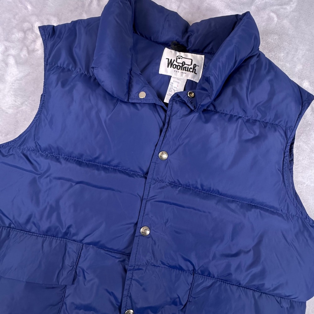 VTG Woolrich Navy Blue Down Puffer Vest Made in USA Size L 21035